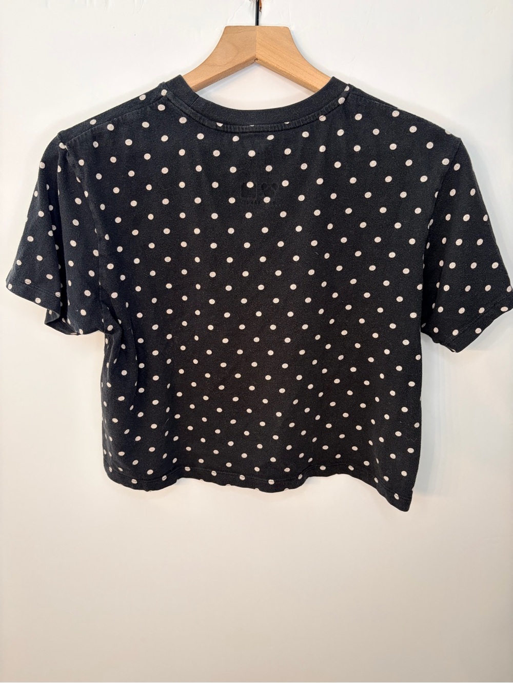 Uniqlo Olympia Le-Tan Women’s Black & White Disney Minnie Mouse Cropped Tee, XS - Picture 5 of 8